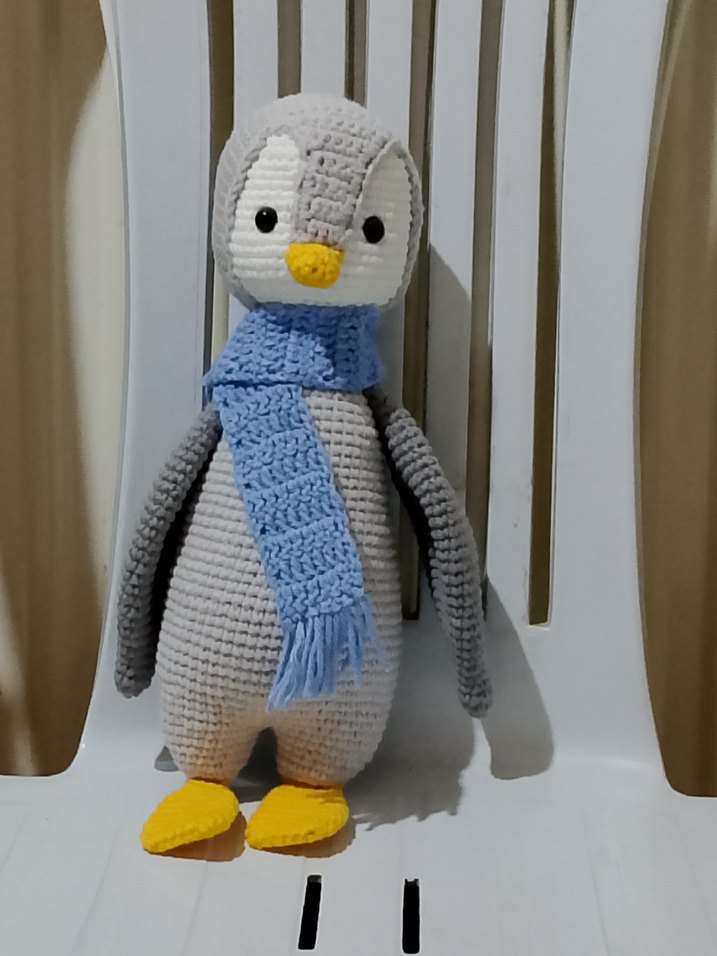 Gri Örgü Penguen Diş Kaşıyıcı ve Çıngırak Seti - Görsel 2