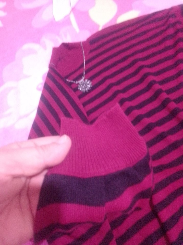 Pembe Çizgili Boğazlı  Triko Kazak - Görsel 4