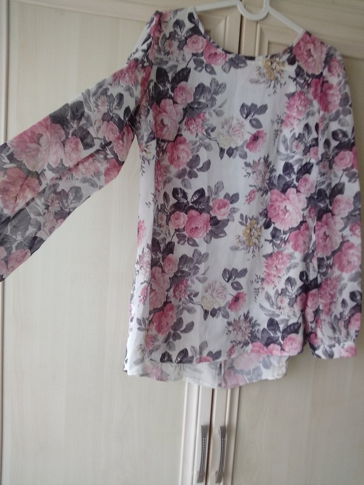 Pembe Çiçek Desenli Bohem Kadın Bluz - Görsel 3