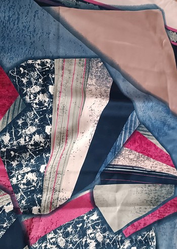 Çok Renkli Kadın Şal - Görsel 3