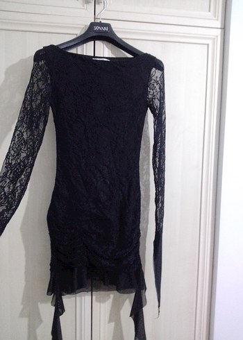 Zara Siyah Dantel Uzun Kollu Gotik Midi Elbise
