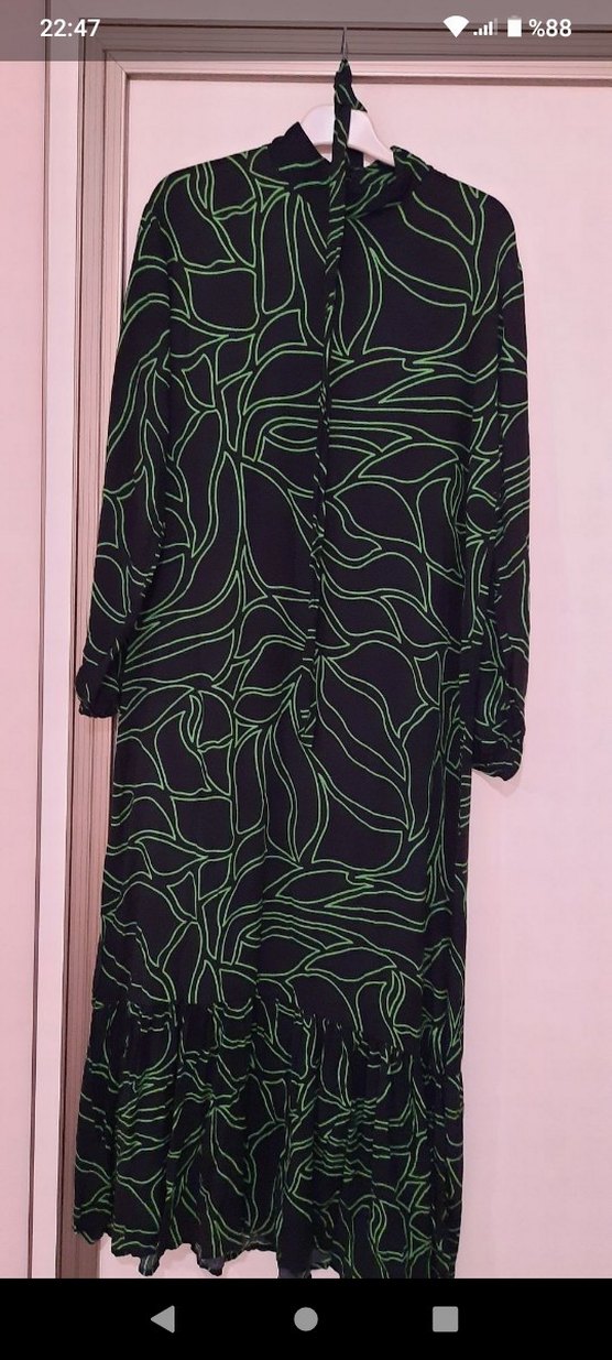 Yeşil Desenli Uzun Salaş Kadın Elbise - Görsel 2