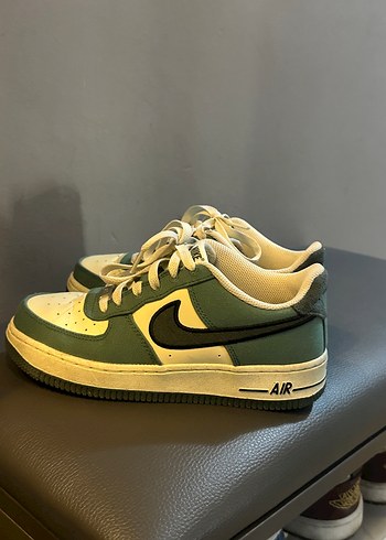 Nike Air Low Sneaker