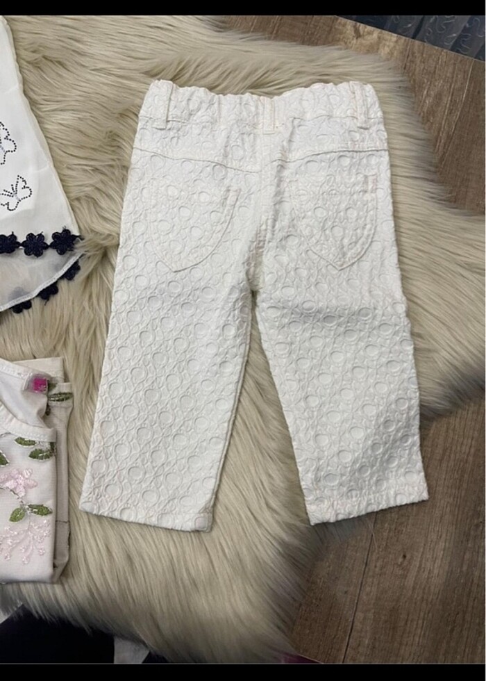 2 yaş beyaz şifon bluz pantolon takım - Görsel 2