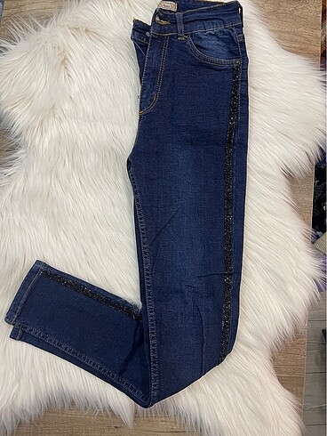 Desenli pantolonlar - Görsel 2