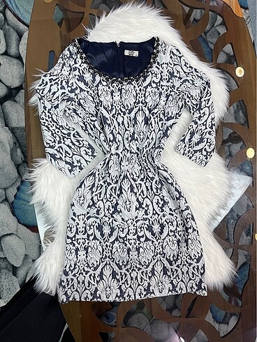 Desenli kısa elbise 42 beden - Görsel 6