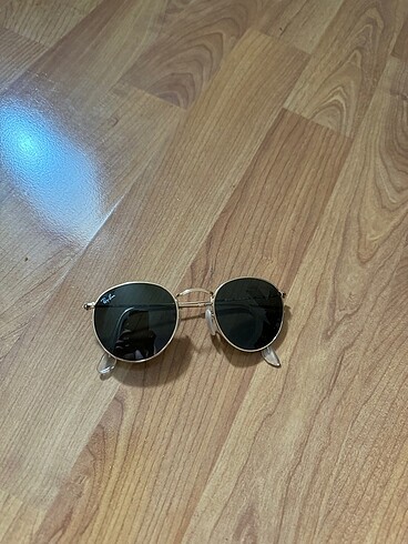 Ray-ban orijinal marka güneş gözlüğü