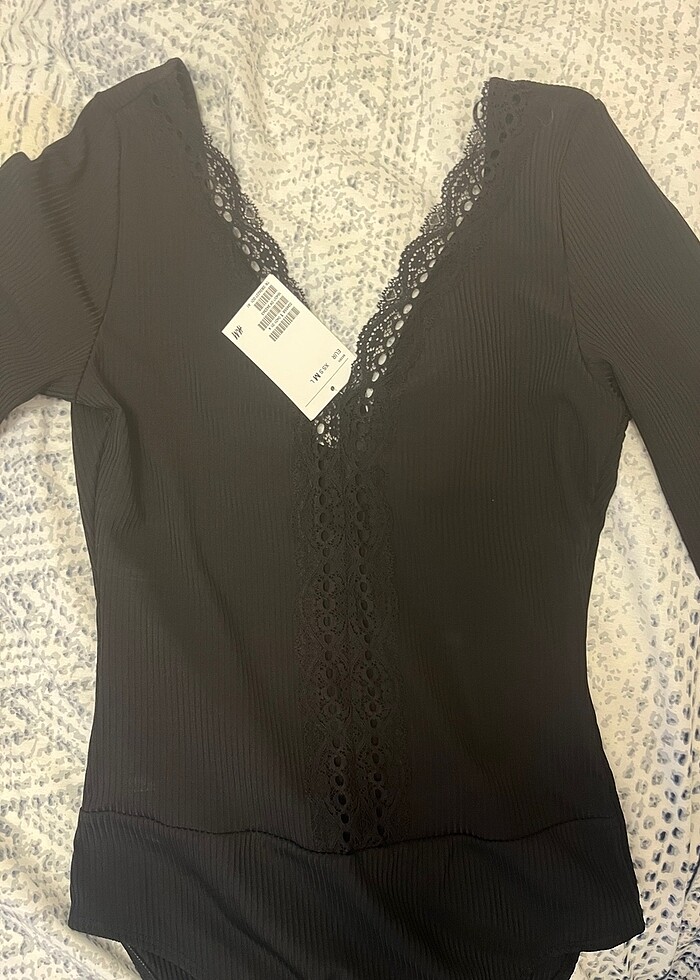 Etiketli h&m bluz - Görsel 5