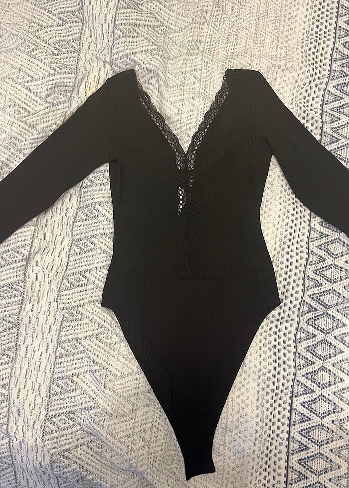 Etiketli h&m bluz - Görsel 2