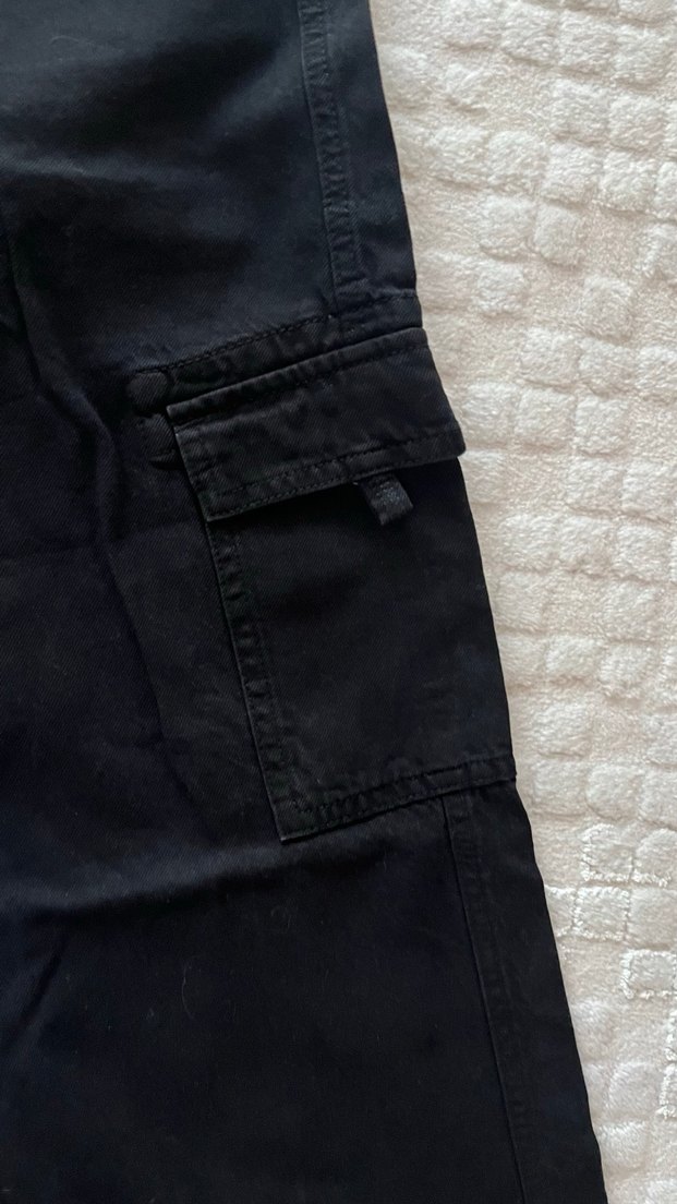 Kadın bershka Siyah kargo pantolon - Görsel 3
