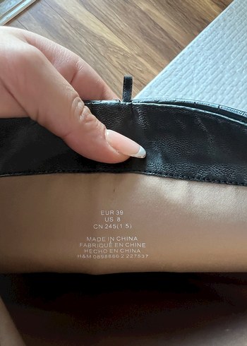 H&M Siyah Deri Yılan Desenli Dizüstü Topuklu Çizme - Görsel 8