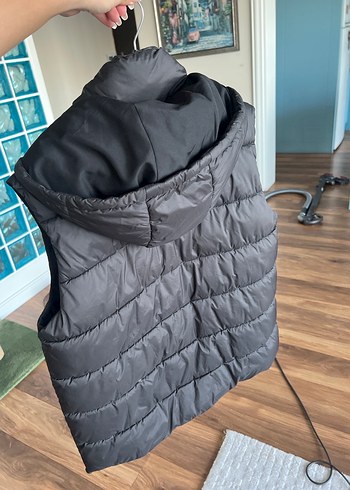 Zara Kadın Gri Fermuarlı Yumuşak Kumaşlı Şişme Yelek - Görsel 2