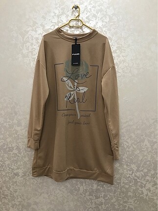 Camel rengi sweatshirt