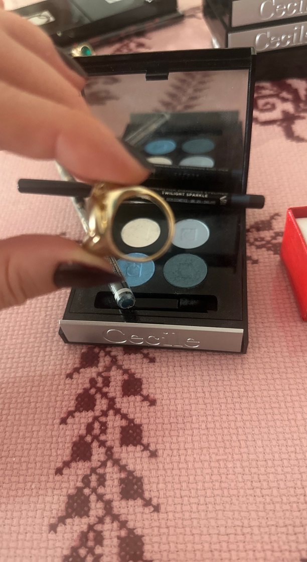 Cecile 4 lü far401+yüzük+avonkalemler - Görsel 3