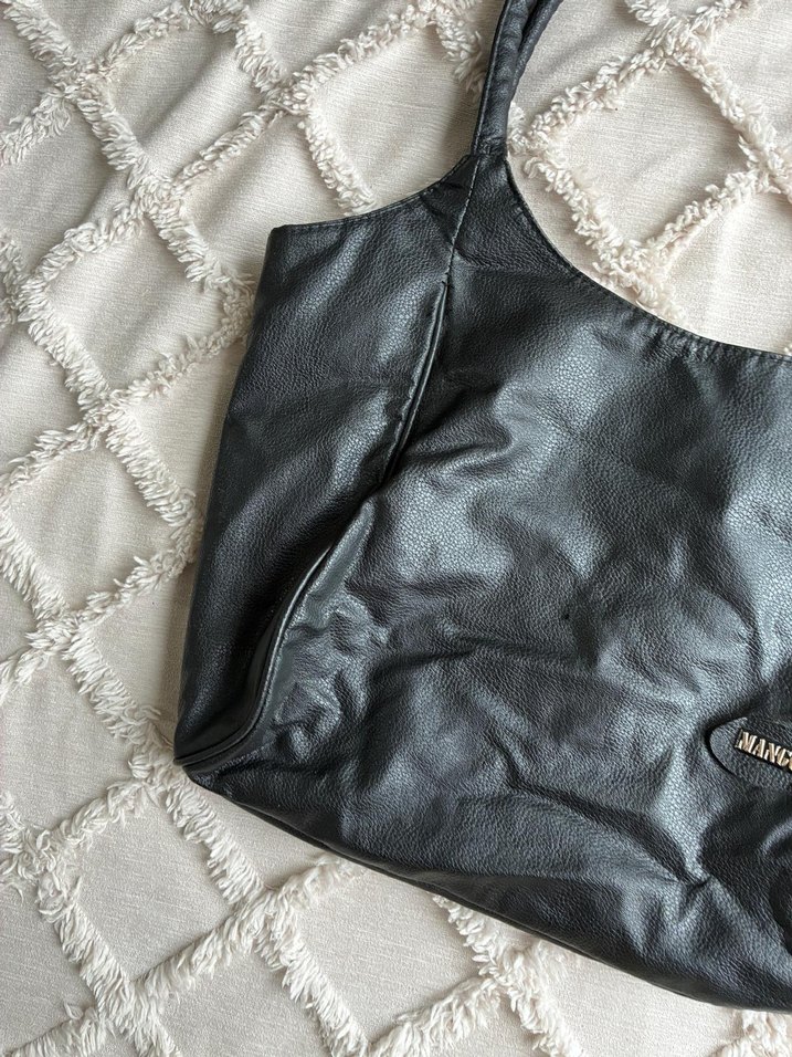 Siyah Deri Fermuarlı Minimalist Kadın Çantası - Görsel 3