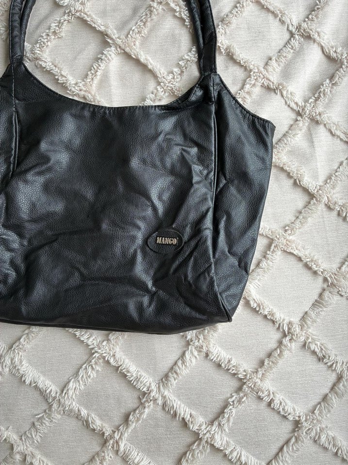 Siyah Deri Fermuarlı Minimalist Kadın Çantası - Görsel 2