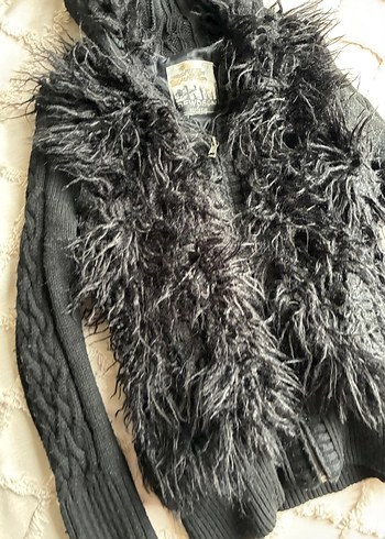 kürk detaylı gotik hırka - Görsel 3