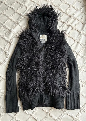 kürk detaylı gotik hırka - Görsel 2