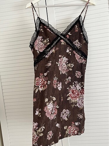 s Beden H&M çiçek desenli ince askılı mini elbise