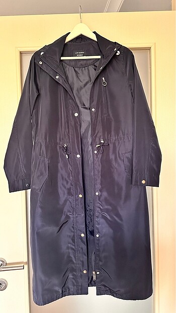 LC Waikiki LCW Trençkot