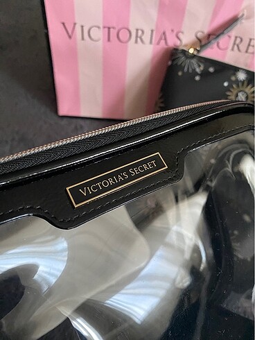 Beden siyah Renk Victoria secret makyaj çantası