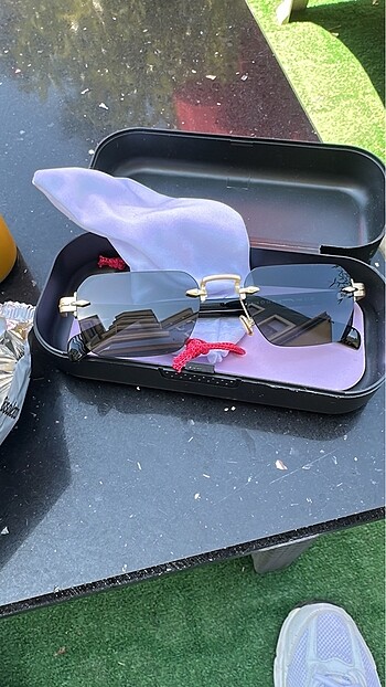Cartier güneş gözlüğü