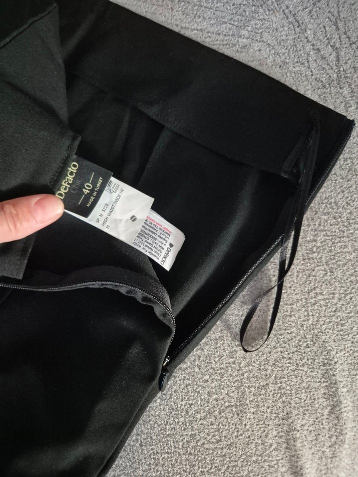 Siyah Kadın Piliseli İspanyol Paça Pantolon - Görsel 5