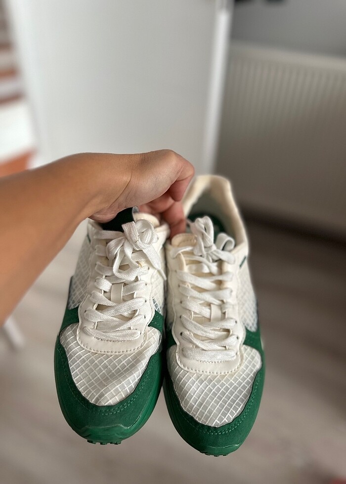 Zara spor ayakkabı - Görsel 3