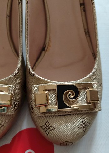 Altın Renkli Tokalı Klasik Dolgu ayakkabı - Görsel 6