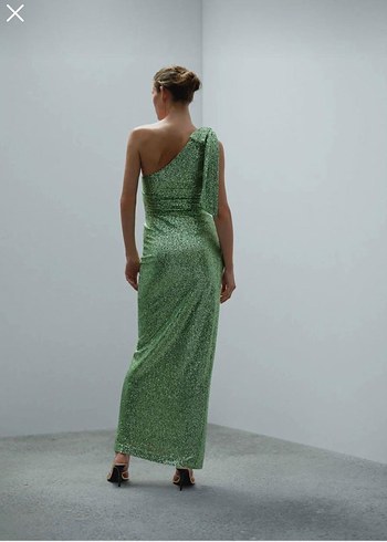 Yeşil Drapeli Uzun Elbise - Görsel 4