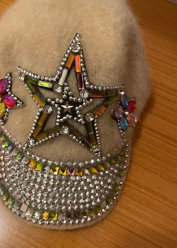 Pul İşlemeli Yıldız Detaylı Kadın Yün Şapka - Görsel 6