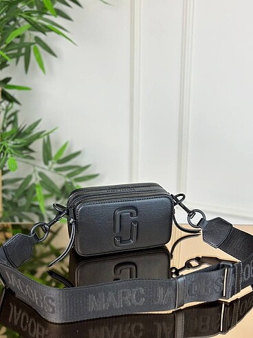 Beden Marc Jacobs