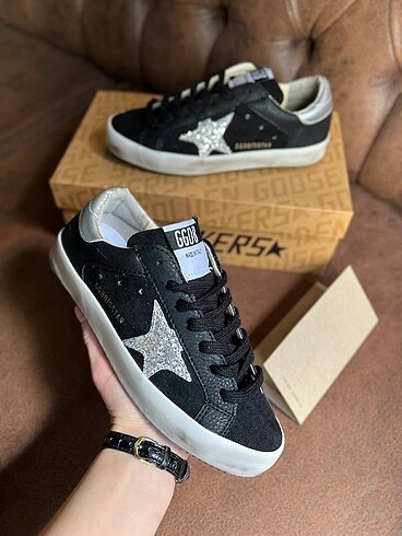 37 Beden Golden goose