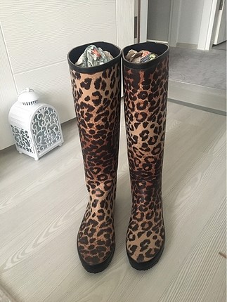 Bambi marka Leopar kar ve yagmur botu