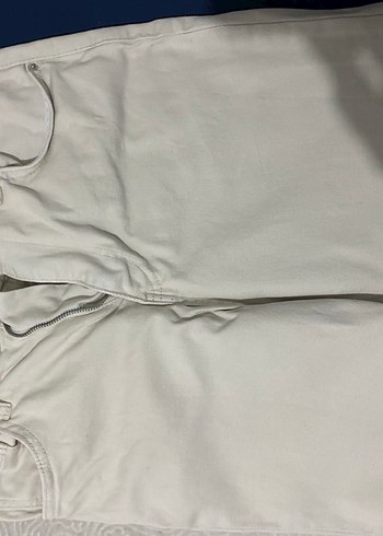 Kadın Beyaz Midi Pantolon Fermuarlı - Görsel 3