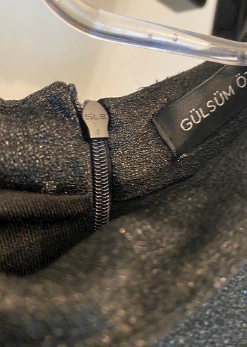 Siyah Uzun Drapeli Simli Tesettür Abiye Elbise - Görsel 4