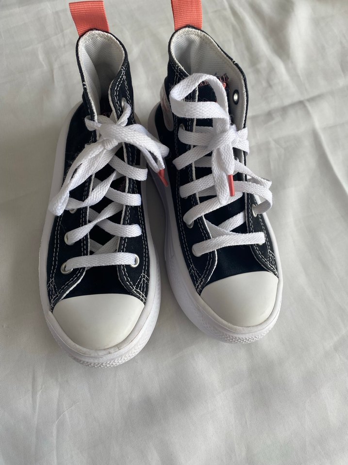 Kız çocuk orijinal yeni Converse ayakkabı - Görsel 2