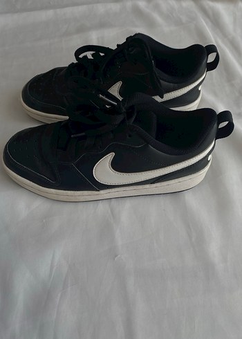 nike 37,5