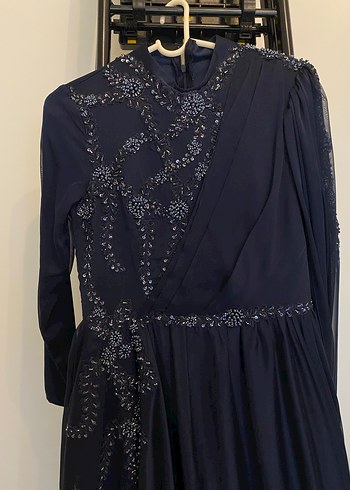 Lacivert İşlemeli Uzun Kollu Abiye Elbise - Görsel 2