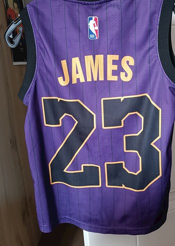 Los Angeles Lakers Erkek Mor Basketbol Forması - Görsel 2