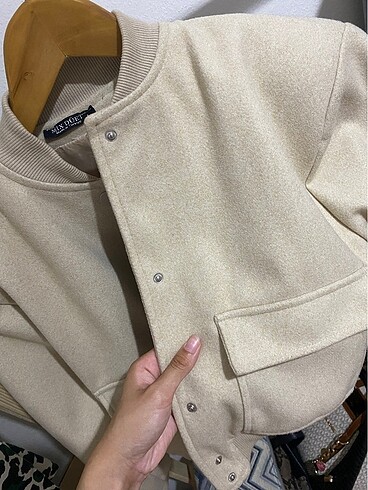 Zara crop bomber ceket