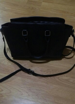 stradivarius canta