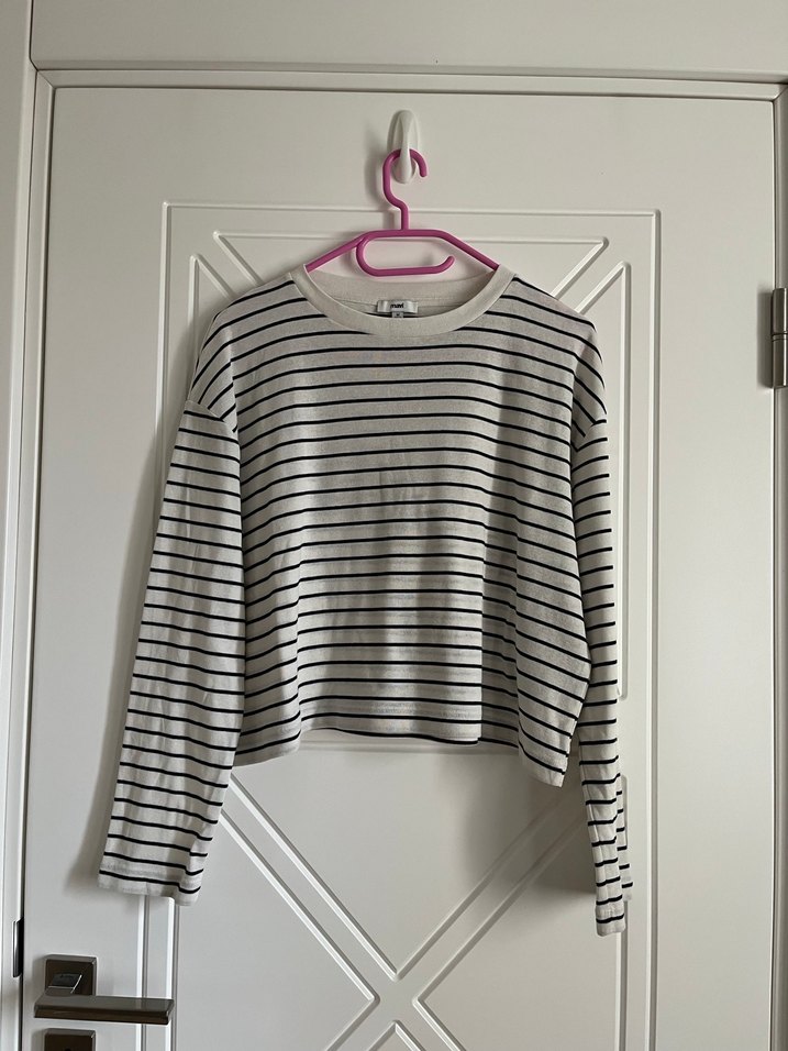 Çizgili Beyaz Uzun Kollu Salaş Sweatshirt - Görsel 3