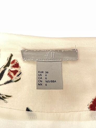 38 Beden çeşitli Renk H&M Kısa Elbise %70 İndirimli.