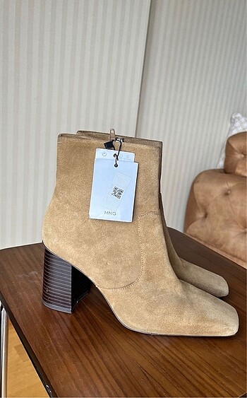 38 Beden camel Renk MANGO KADIN BOT