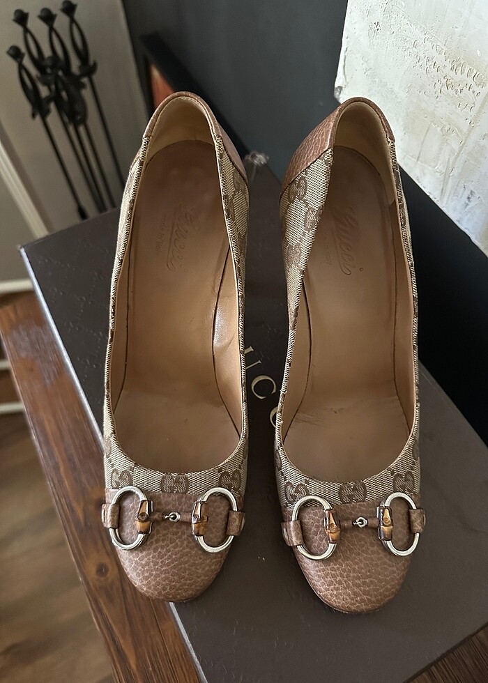 Gucci ayakkabı - Görsel 2