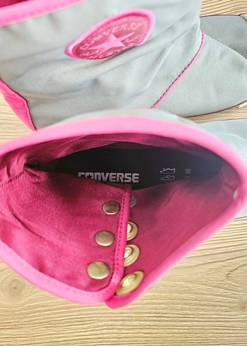 Pembe Detaylı Gri Converse Kadın Spor Ayakkabı - Görsel 6