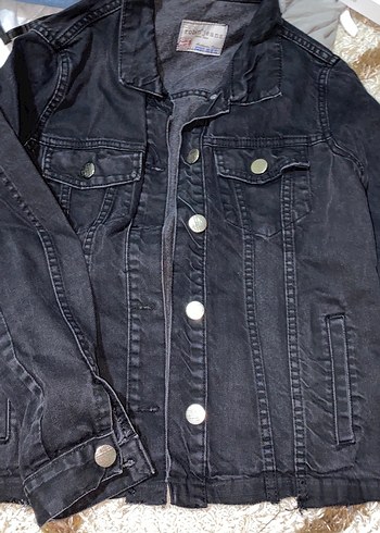 Siyah Düğmeli Kadın Denim Ceket