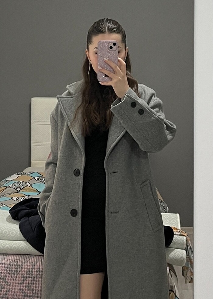 siyah drapeli mini elbise - Görsel 2