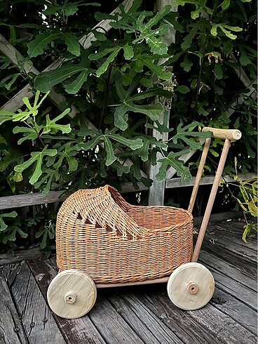 Rattan örme puset